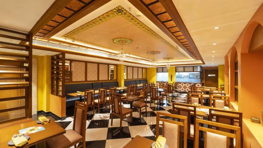 Hotel Aadithya Chennai Exterior foto